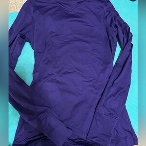 Under Armour Women's Purple Long Sleeve Top